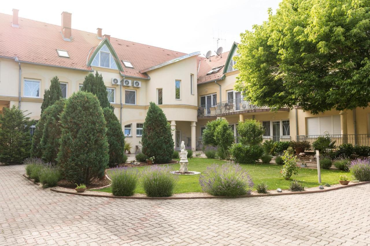 Hotel Harka 哈卡尼 外观 照片